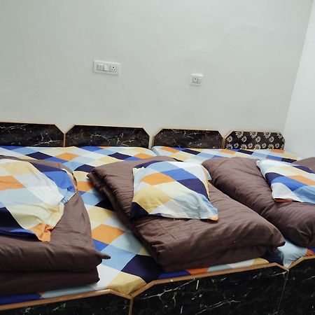 Hotel Narayana Residency Gupta Kashi Exterior photo
