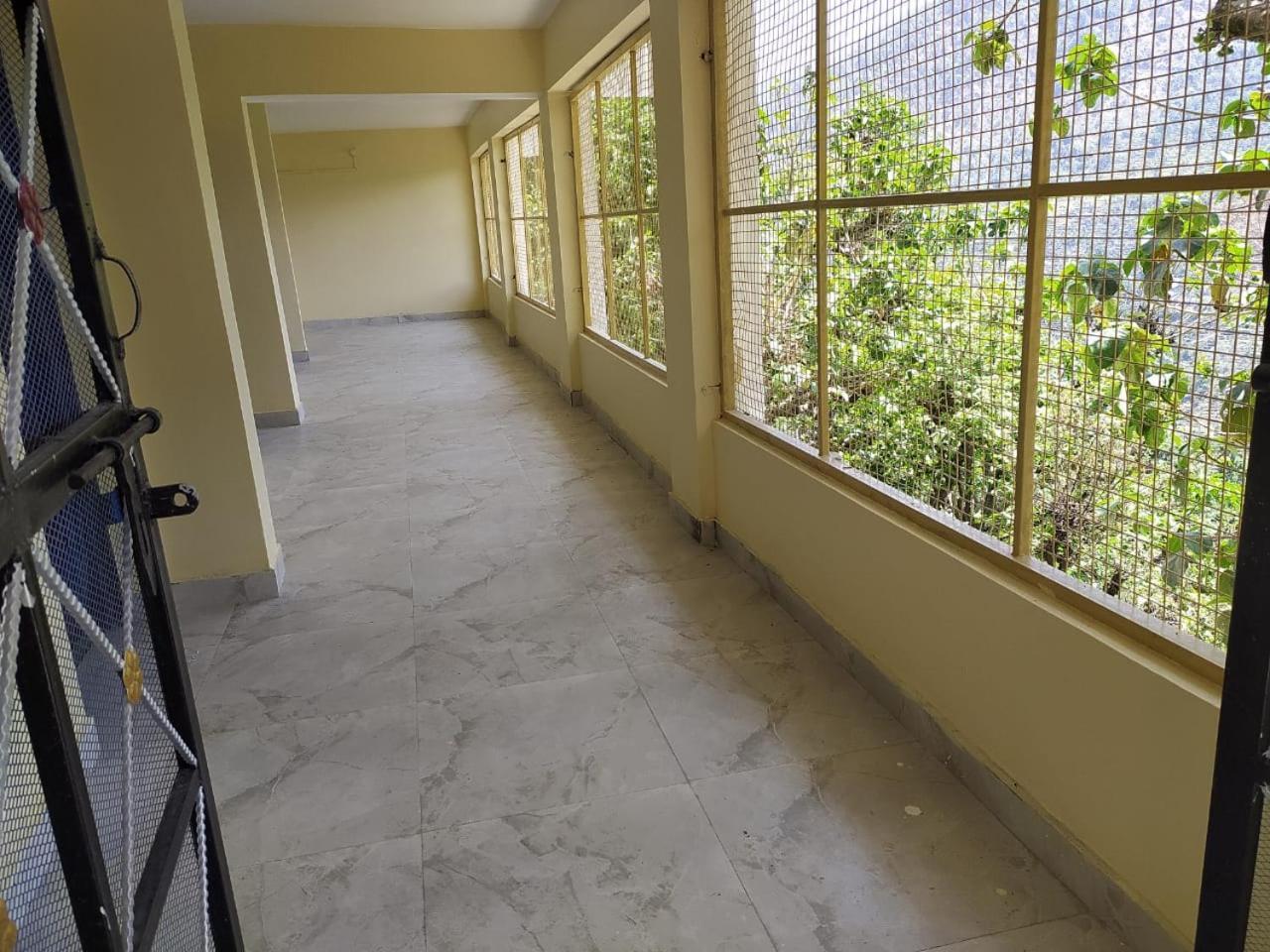 Hotel Narayana Residency Gupta Kashi Exterior photo